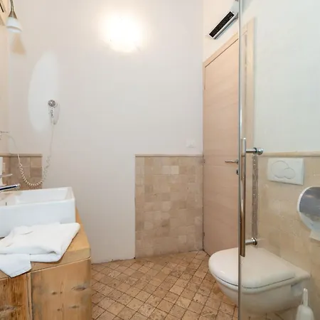 Mille E Notte Гостевой дом Бергамо