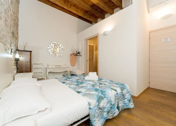 Mille E Notte Pensjonat 3*